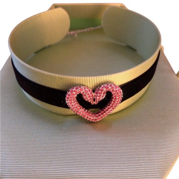 AUTHENTIC Swarovski Choker - Picture 4 of 10